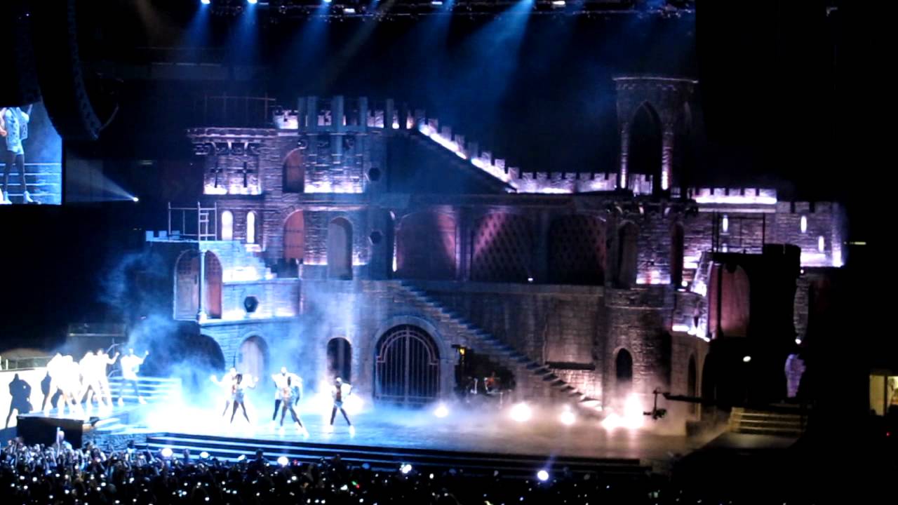 Bad Romance- Lady Gaga Born This Way Ball Live in Manila (May 22, 2012)