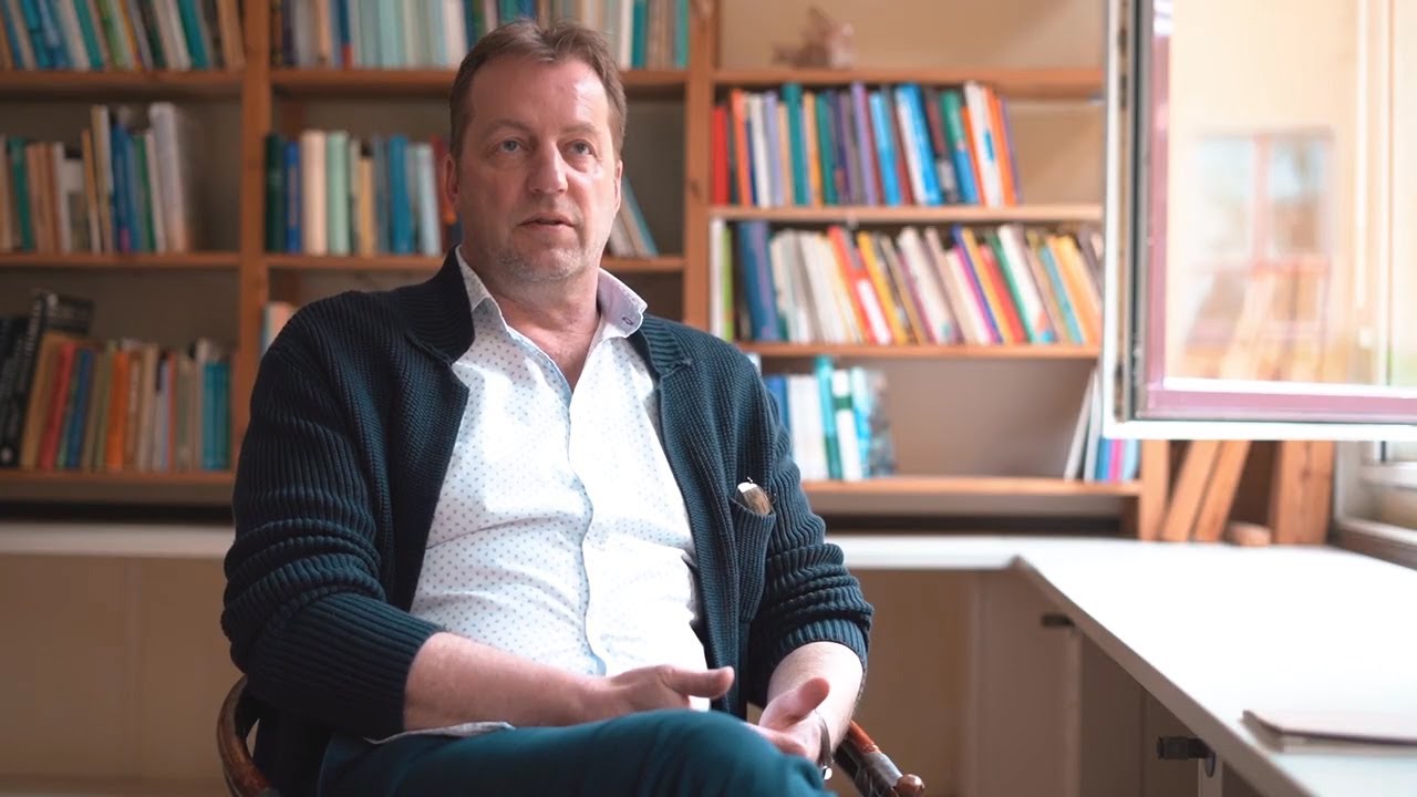 Klassenlehrer:in an einer Waldorfschule