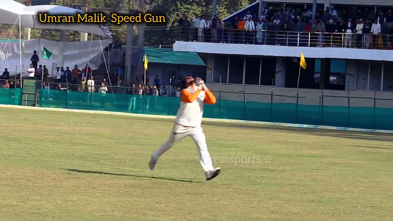Umran Malik during the Ranji Trophy 2025 at Sher-i-Kashmir 