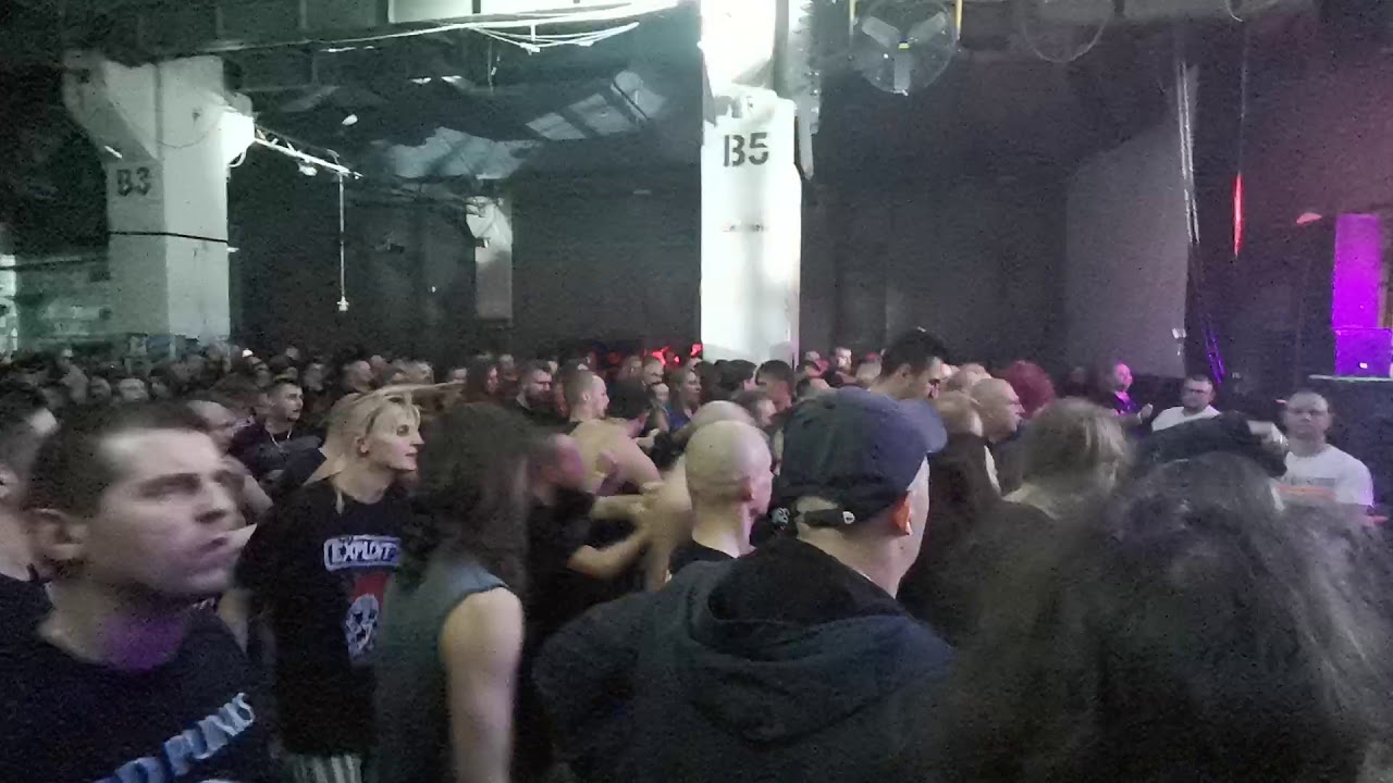 The Exploited - Was It Me 26.10.2019 Gdańsk B90