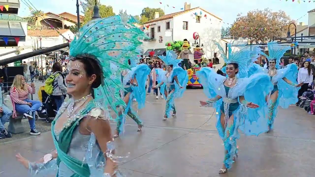PortAventura 🎉CARNIVAL PARADE 2023🎉 + Actuación Final