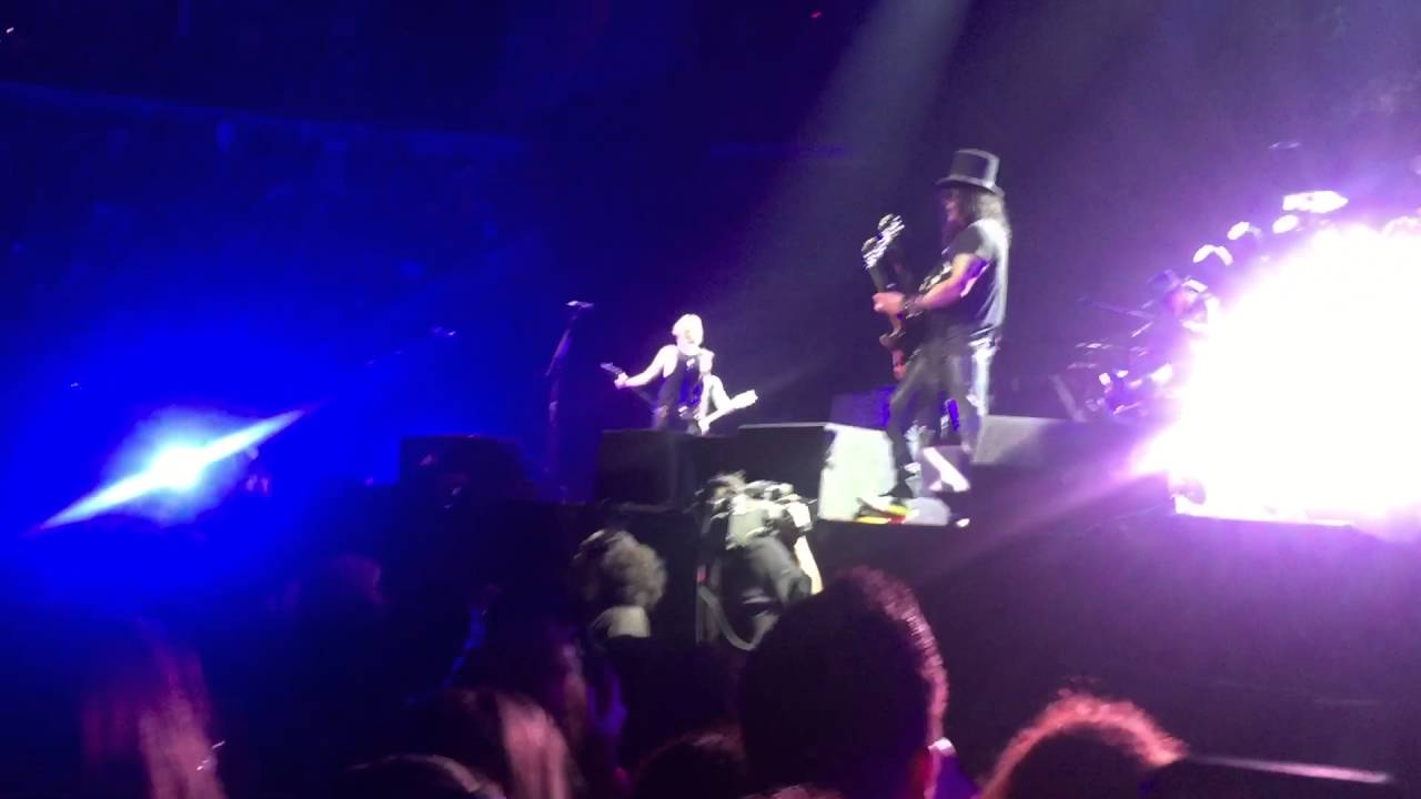 Guns N Roses - Civil War - T-Mobile Arena - Las Vegas, NV - April 9, 2016