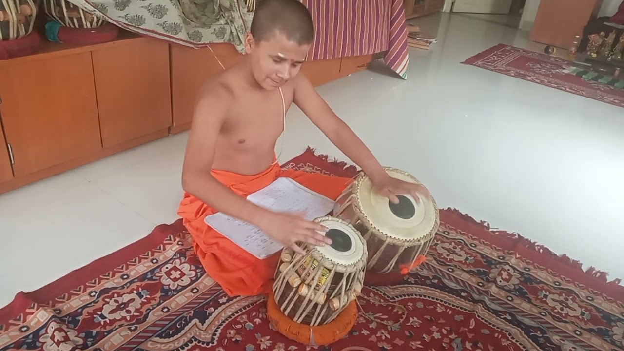 Student of Radha Gayatri Kala Gurukulam practicing Tabla #music #Gurukulam #sanatan 