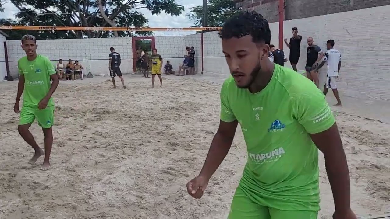 8° Jogo Do 1° Torneio De FutVolei Da Arena Itapé Em Itapé: BINHO/RAFINHA 15 X 9 LIBORIO/ROMÁRIO.