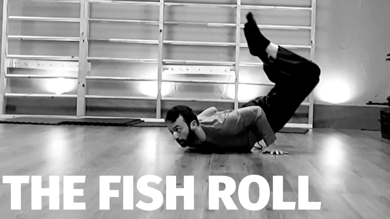 The Almighty Floorwork Fish Roll in Floorwork