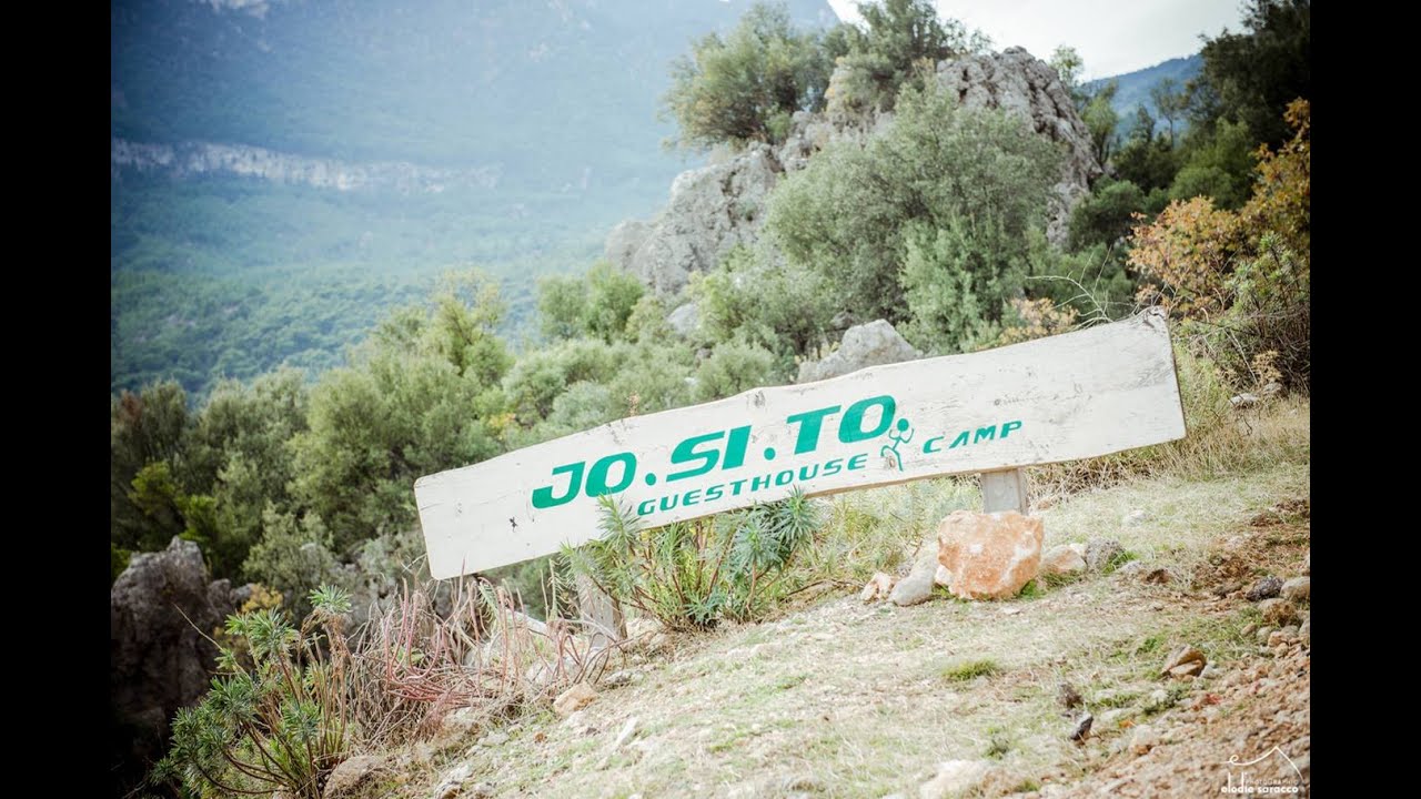 JoSiTo guesthouse camp - by climbers...for climbers