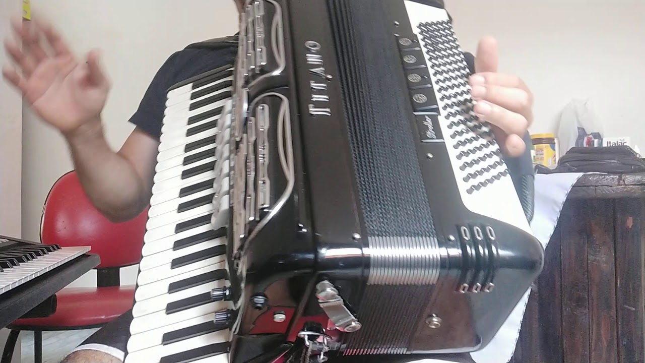 aula.voninho, pisando no salão. arrasta pé.