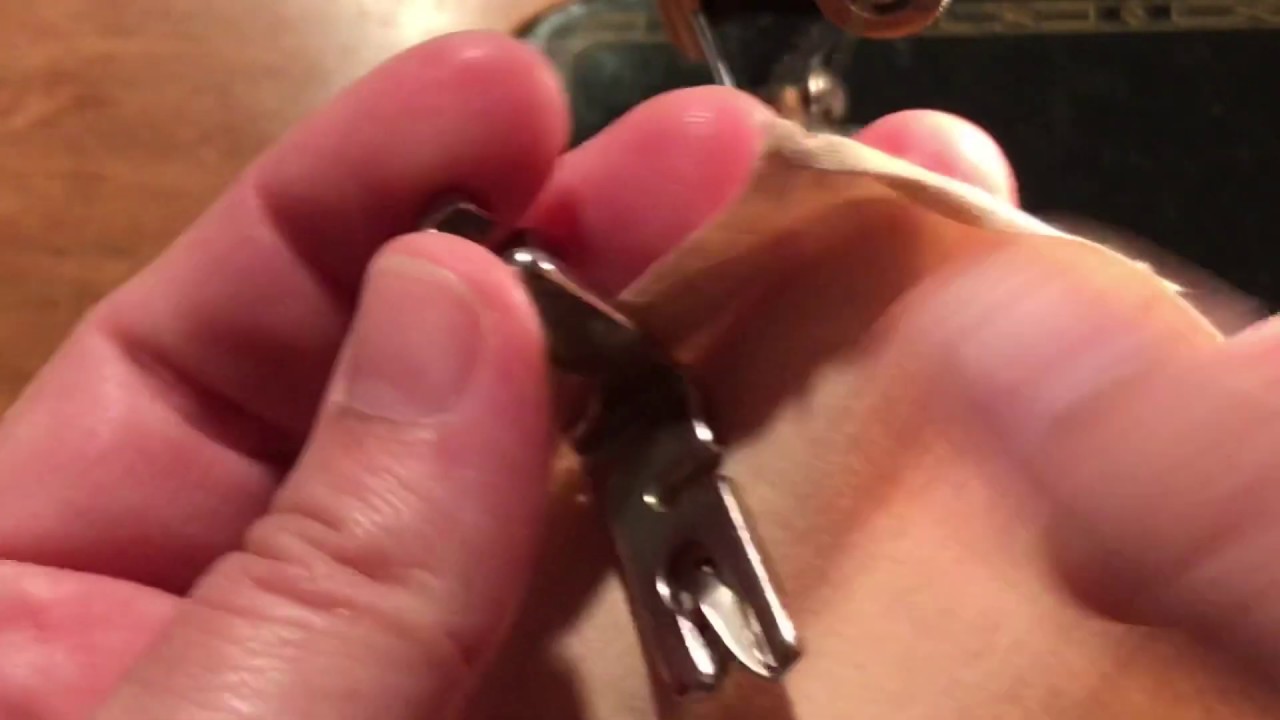 How to use the Singer Foot Hemmer