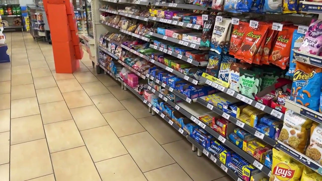7Eleven-сетевой круглосуточный минимаркет