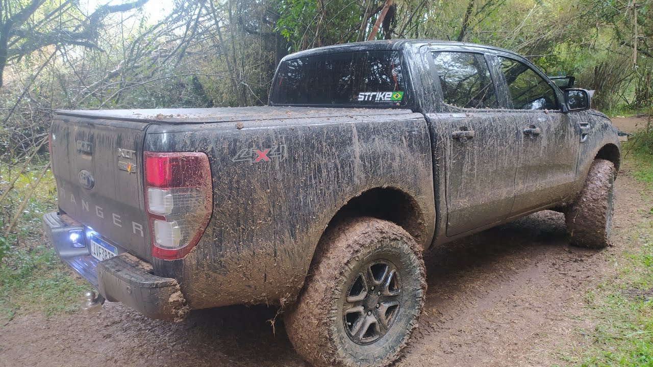Final de semana com muito barro, será que a Ranger deu conta?