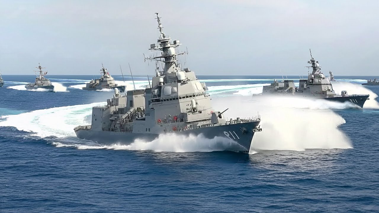 How the US Navy Deploys a Gigantic Battle Formation at Sea