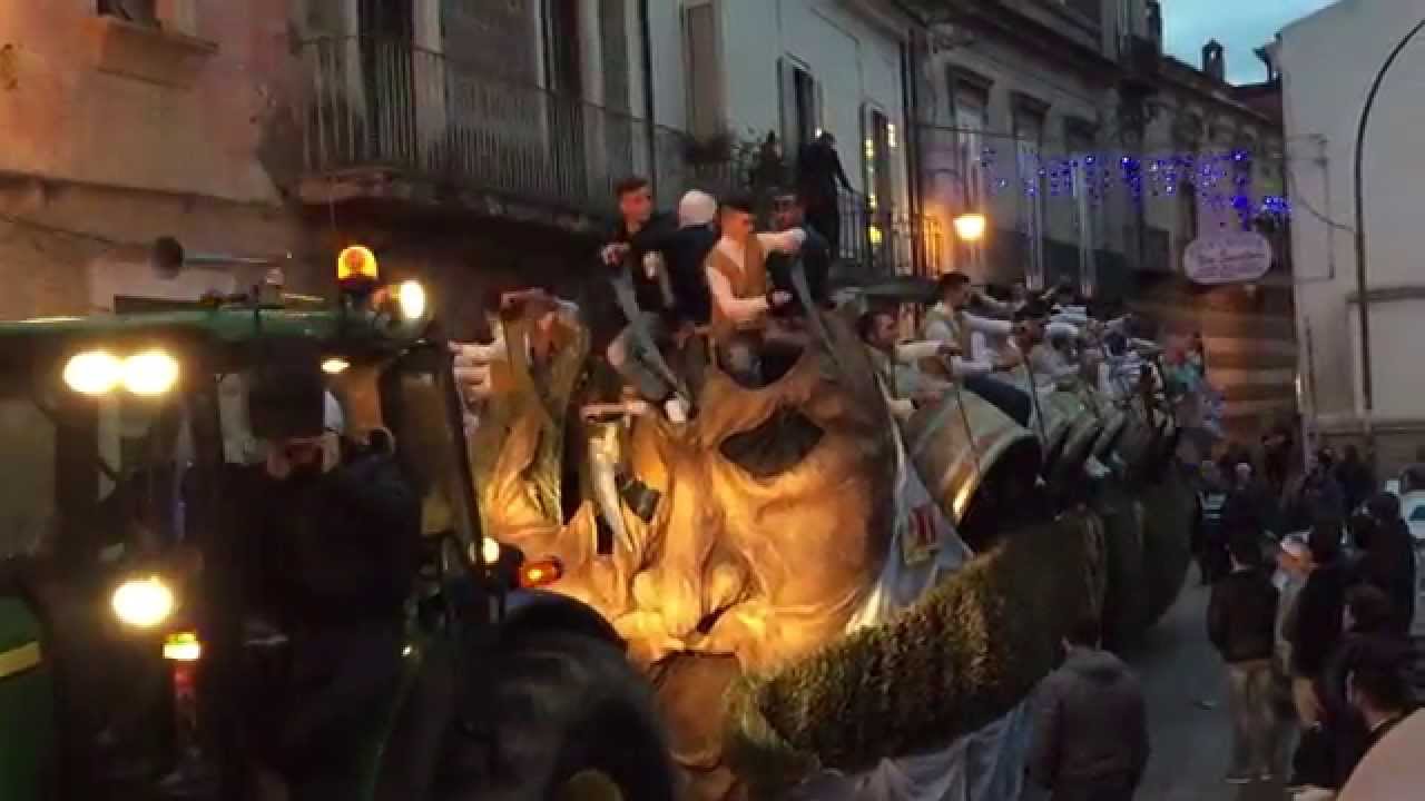 L'Ombra Nov 2015 carri Macerata Campania
