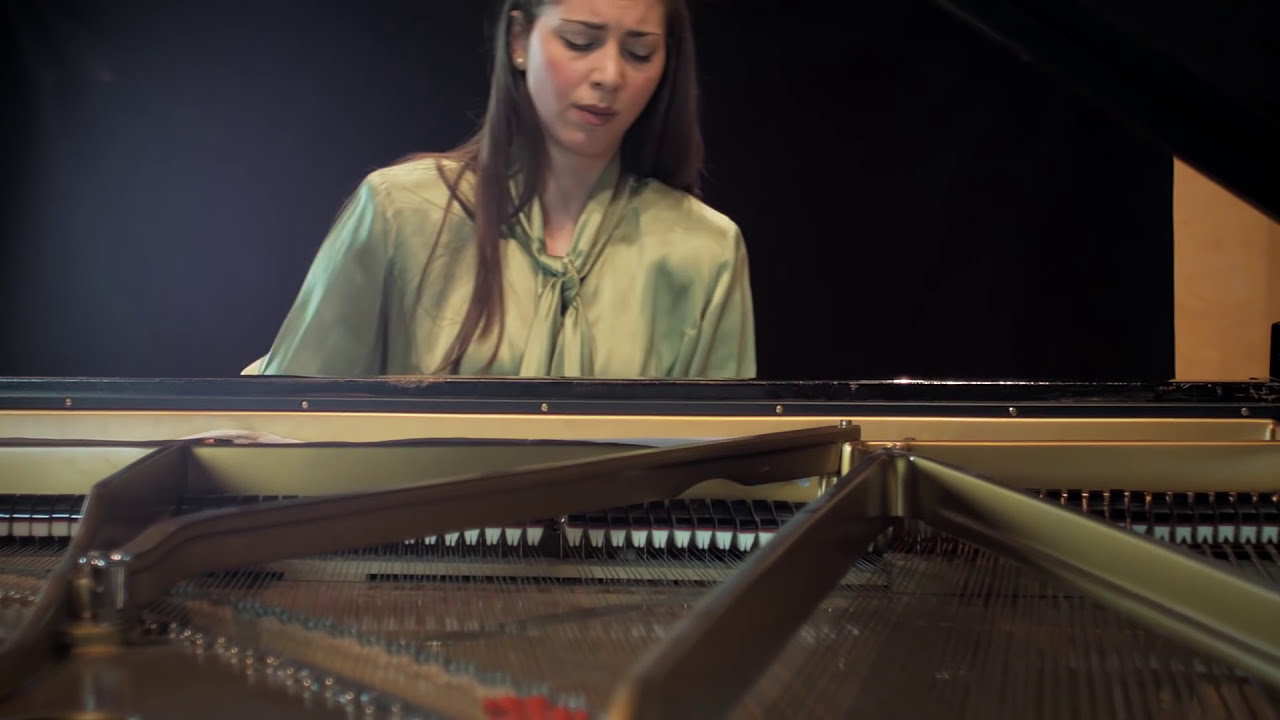 Agapi plays Danzas Argentinas by A. Ginastera Op.2 - Nr.2