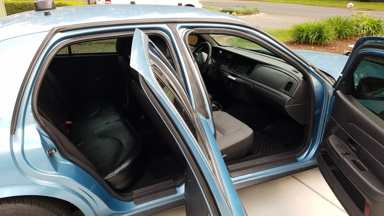 How to install ACC Auto Custom Carpet in a Crown Vic