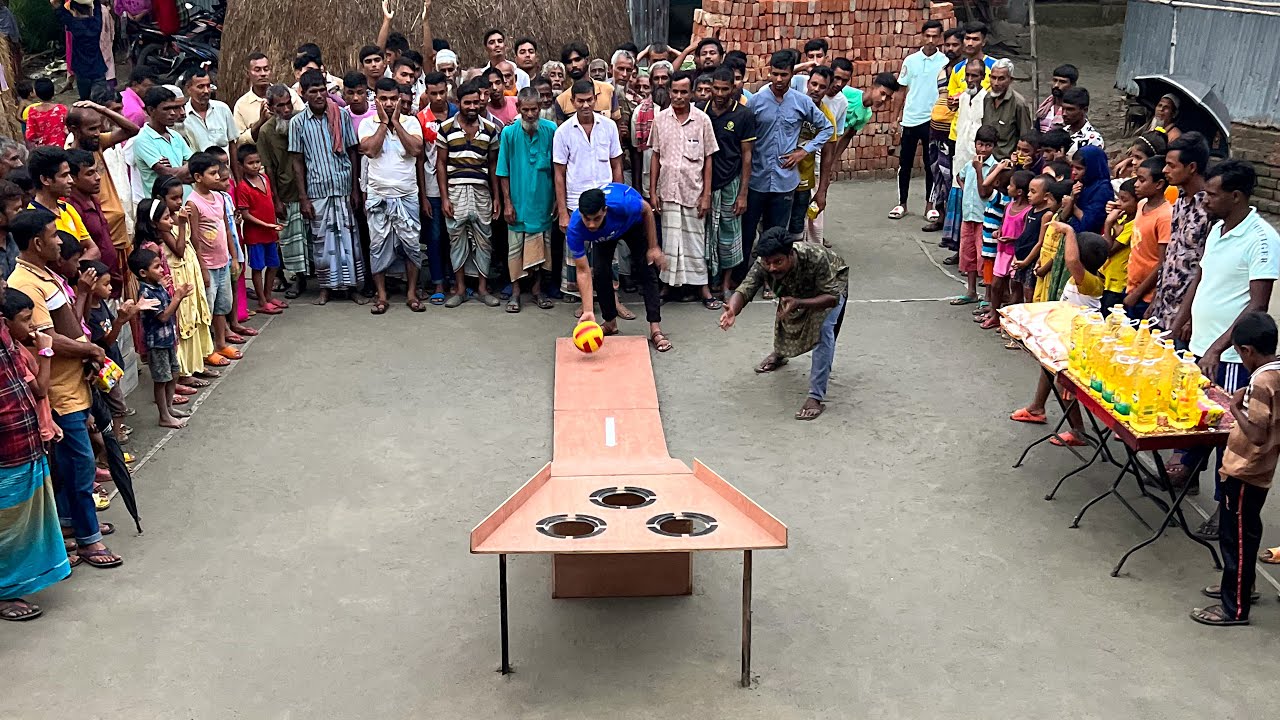 কঠিন চ্যালেঞ্জের আজব খেলায় অসাধারণ বিনোদনে মেতে উঠলো গ্রামের সবাই। কতজন পুরষ্কার জিতে নিলো দেখুন ?