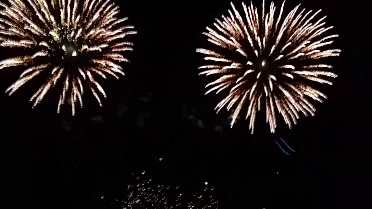 Fireworks Display 360 Degrees 2016 - FULL VIDEO (Cattows Farm, Leicestershire)