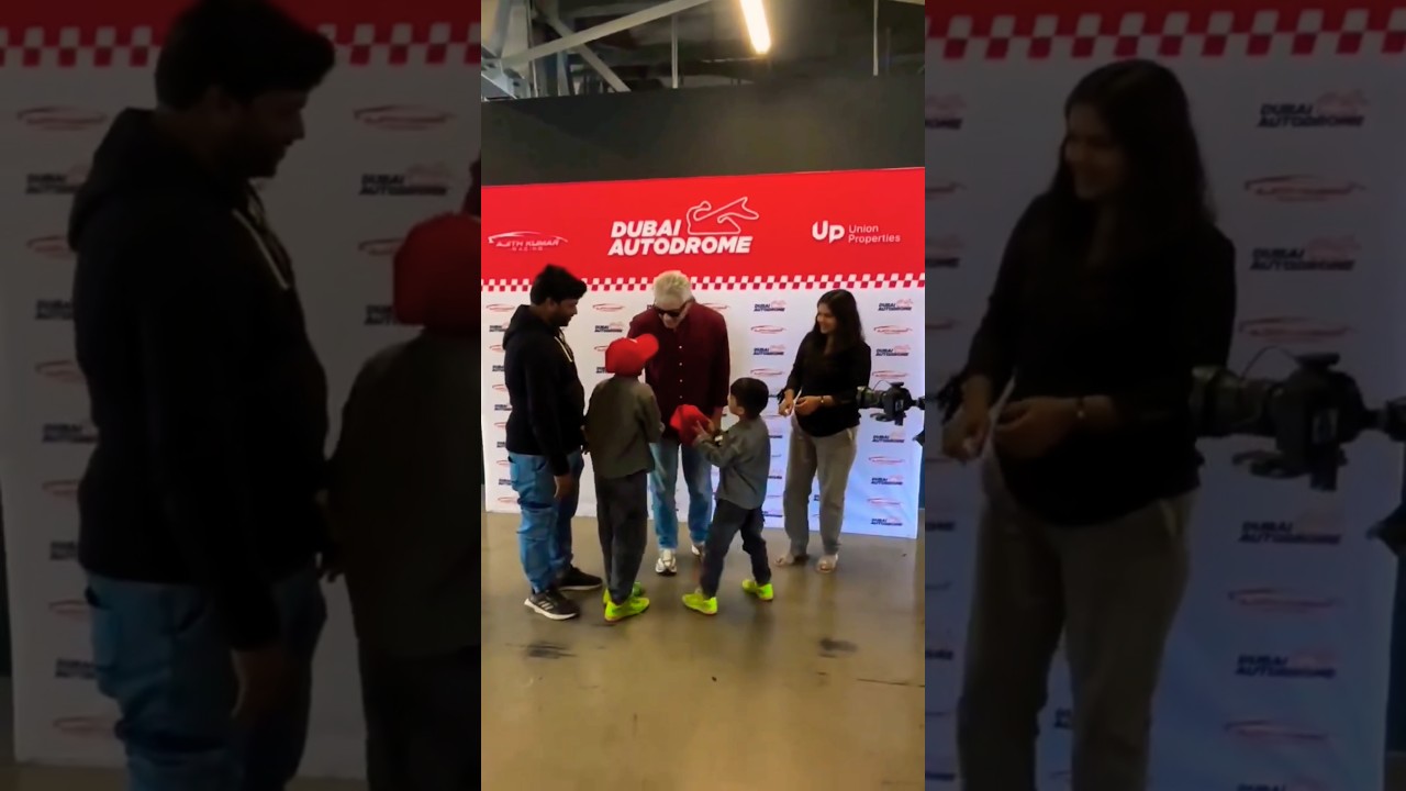 Ajith Kumar 😍 Recent Exclusive Video From Dubai Autodrome Lucky Fans Family #ajith #ajithkumar #fans