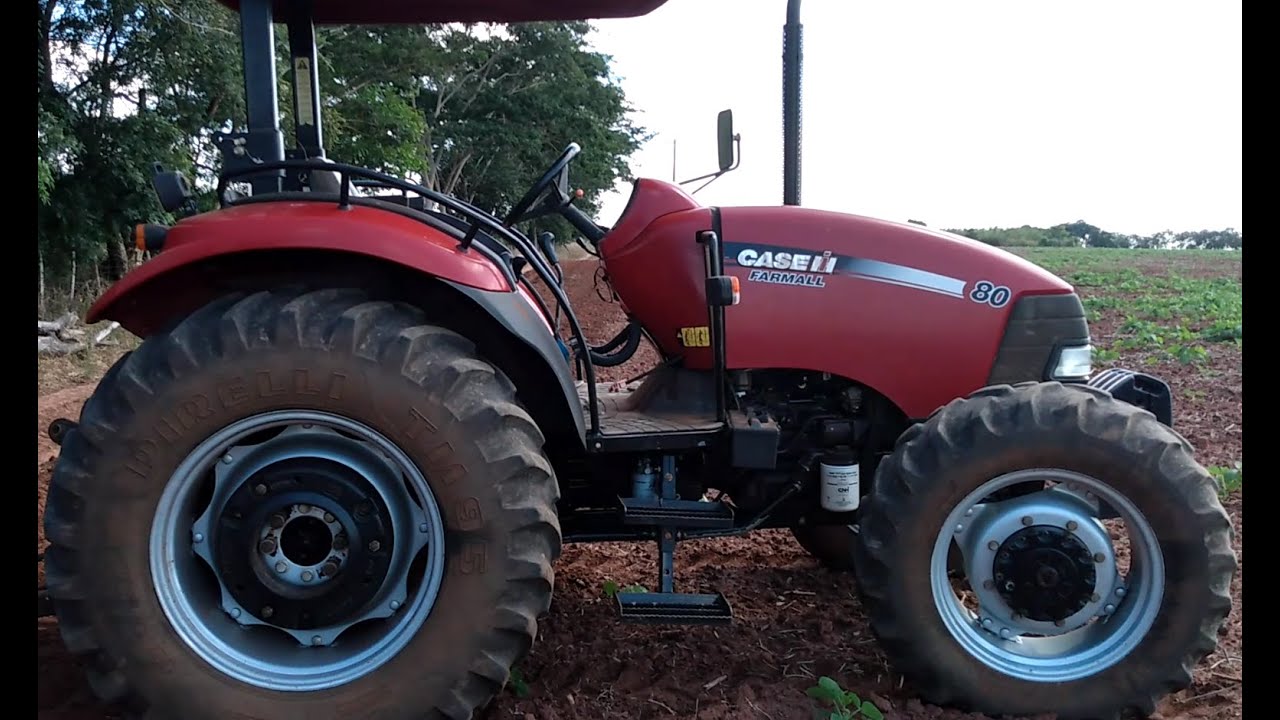 Case Farmall 80 | Grade Niveladora Baldan - 28 Discos