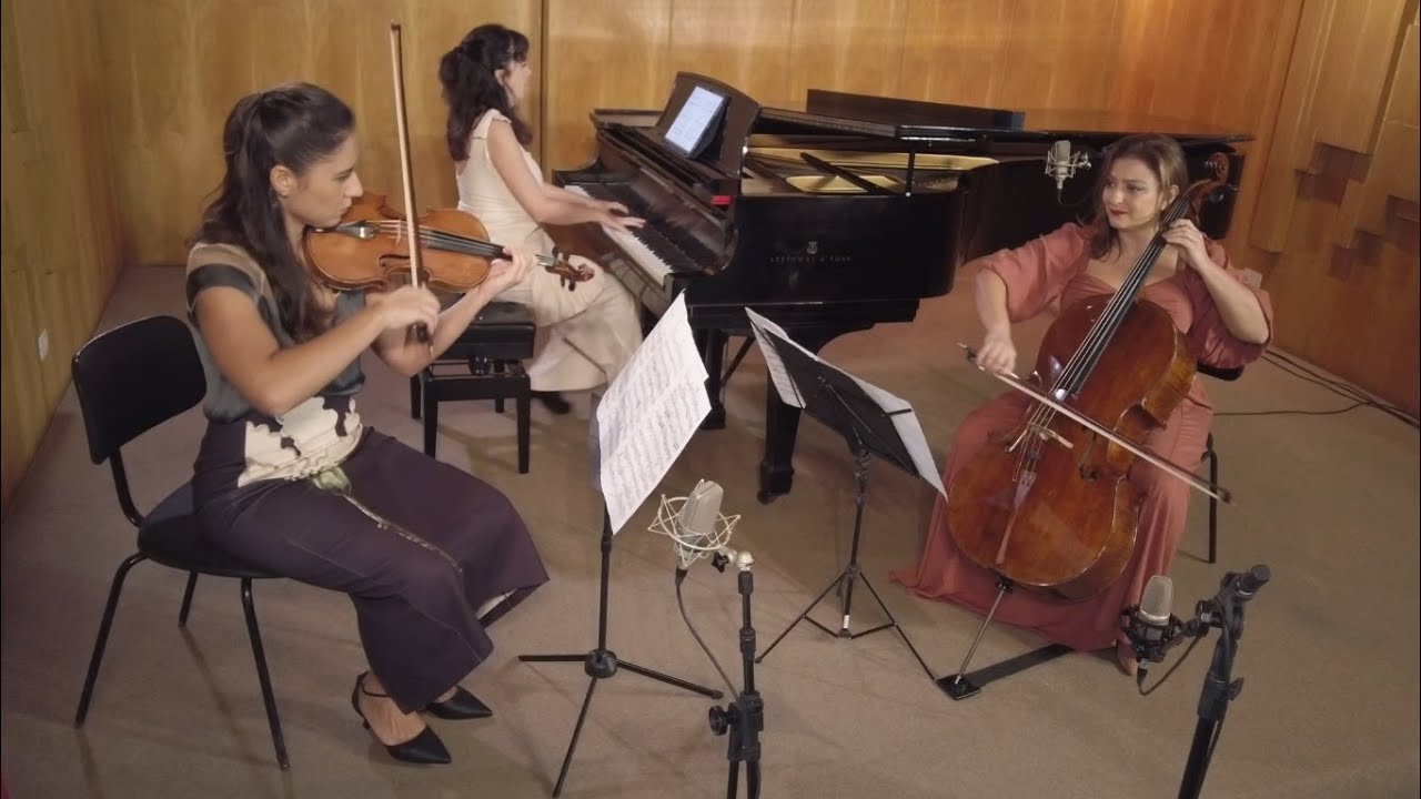 Elgar Violin Sonata op. 82 Arensky Trio op. 32, Priscila Rato, Lisiane de los Santos, Érika Ribeiro