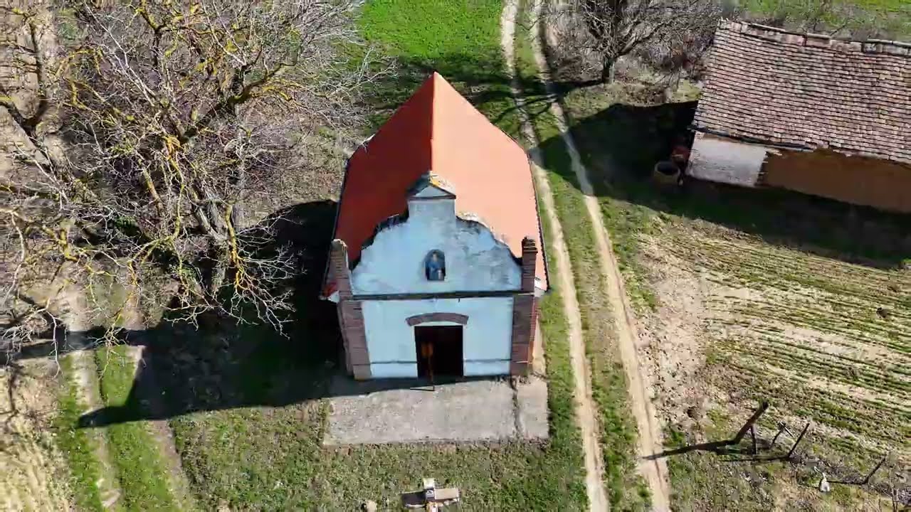 Hásságy, Szentháromság kápolna