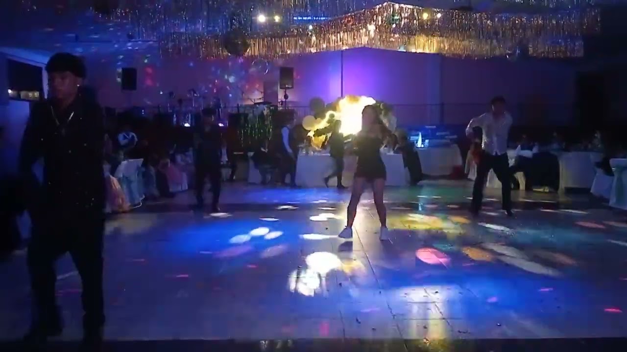 Rico mambo, La pela, coreografía 