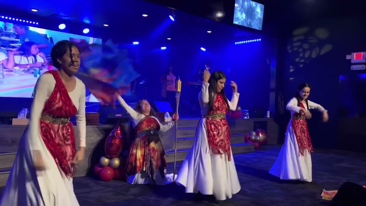 DANZA COLUMNA DE FUEGO 