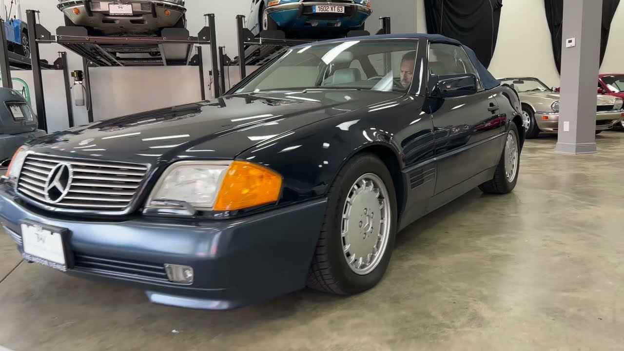 1990 Mercedes-Benz SL300 Walk Around