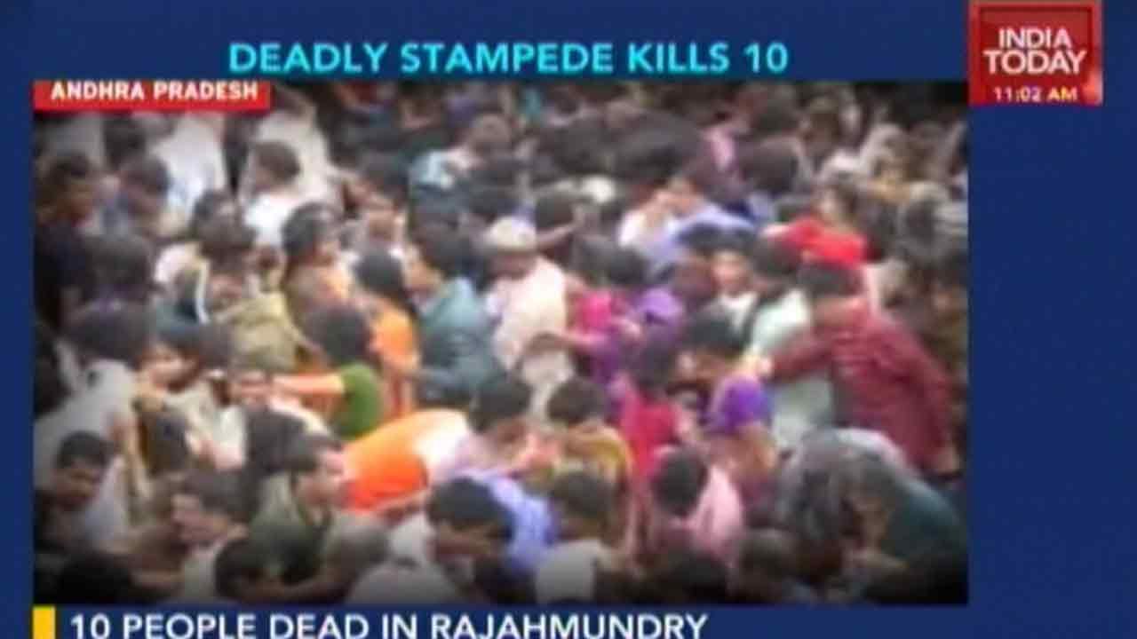 10 People Killed In Stampede During Festival In Andhra Pradesh