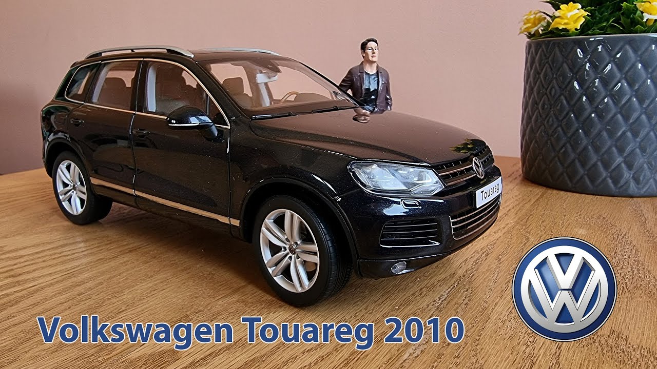 VolksWagen Touareg 2010 - Kyosho 1:18 unboxing
