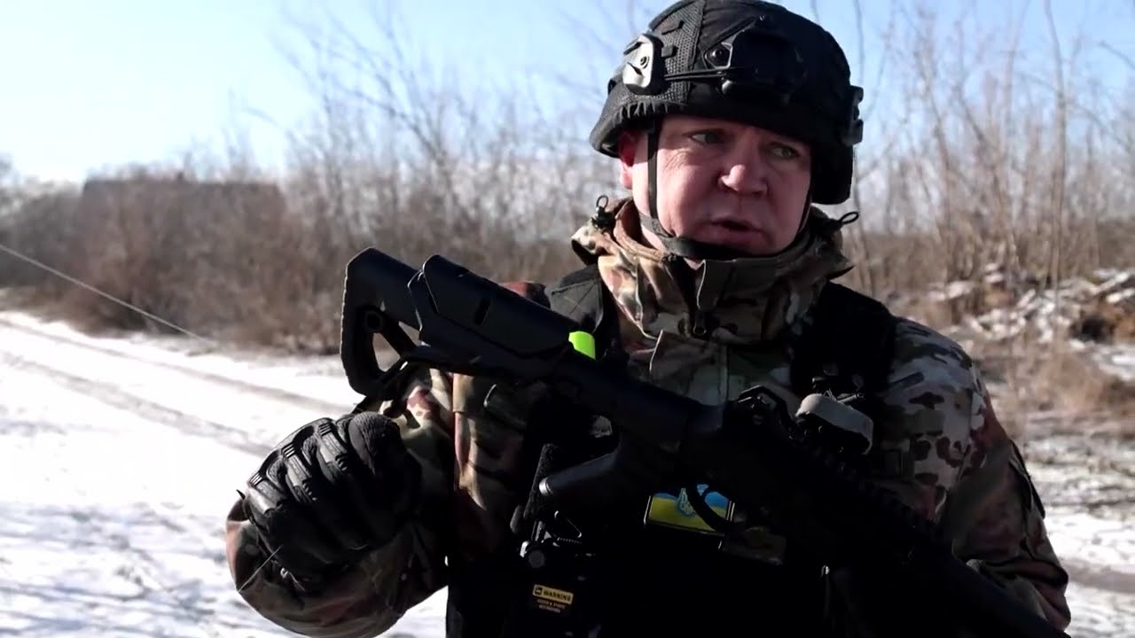 Residents flee villages in Zaporizhzhia as Russian forces advance