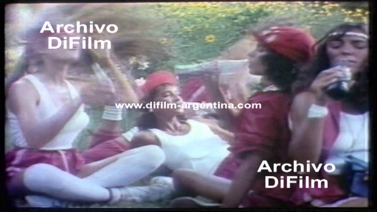 DiFilm - Publicidad Coca Cola es Asi! (1983)