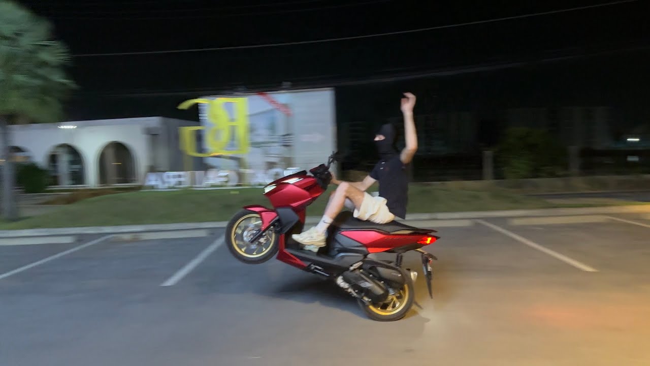 ЧИРКНУЛ?! | СТАНТ В ТАИЛАНДЕ | ОБЗОР HONDA CLICK 160