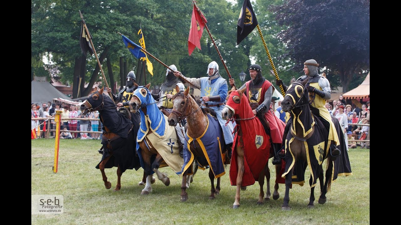 Burgfest mit Ritterschlacht