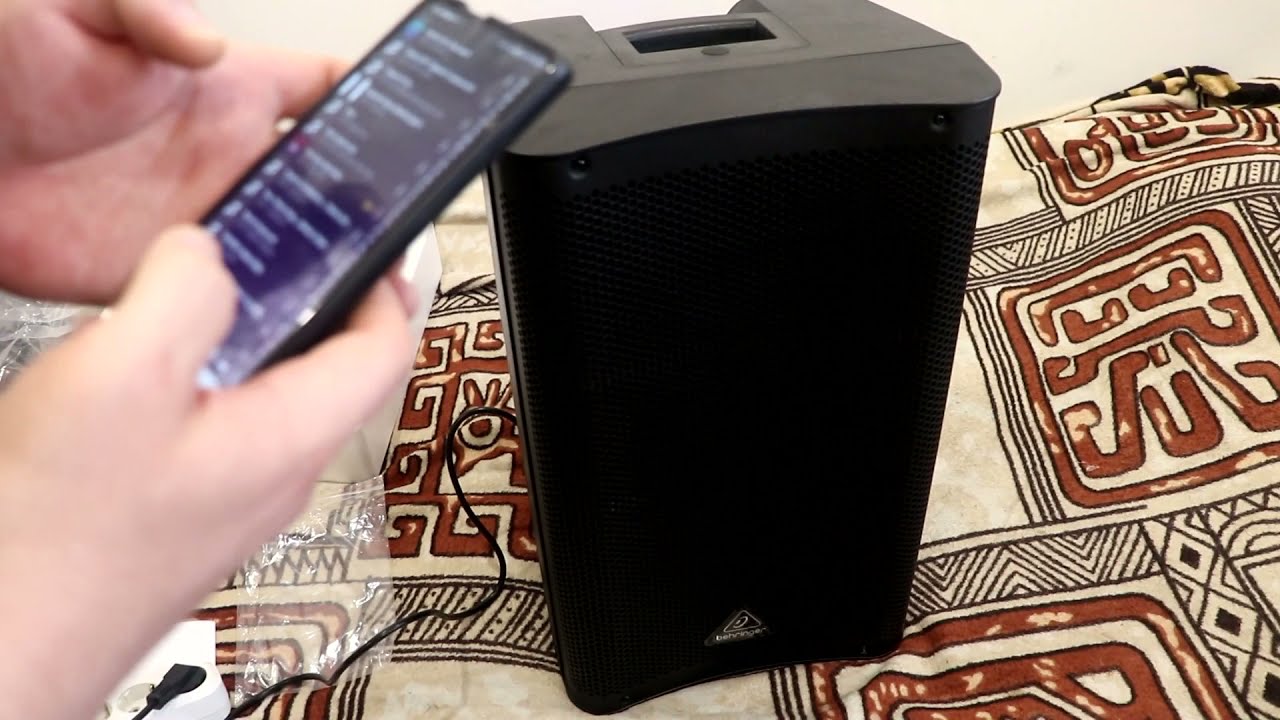 Акустическая система BEHRINGER DR112DSP black