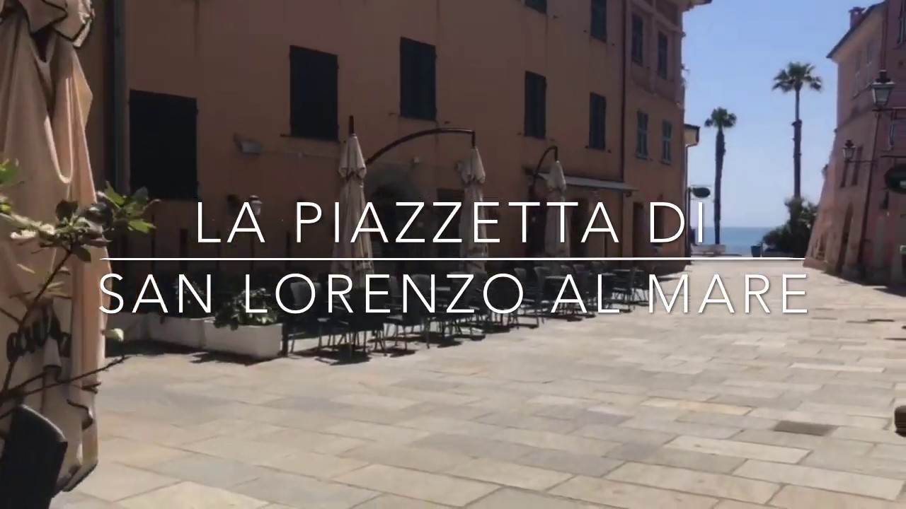 Una passeggiata nella piazzetta di San Lorenzo al mare
