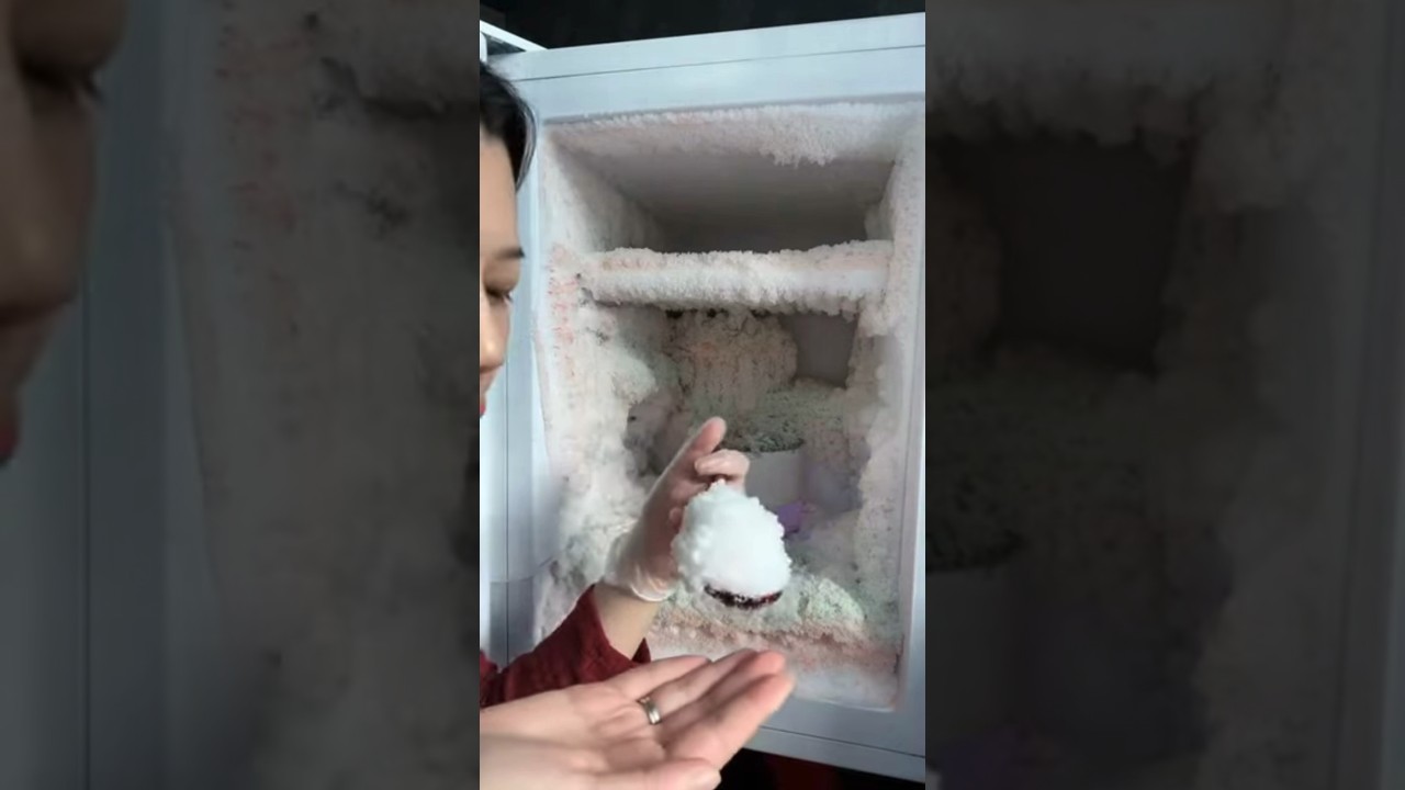 solo ☀️Girl freezer frost ice eating/ soft ice eating