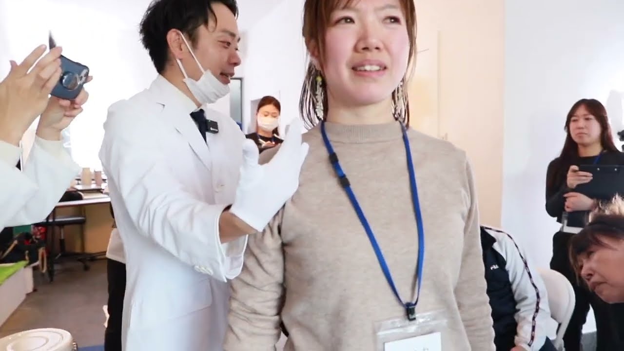 肩甲下筋を使って腰痛を一発で治す動画
