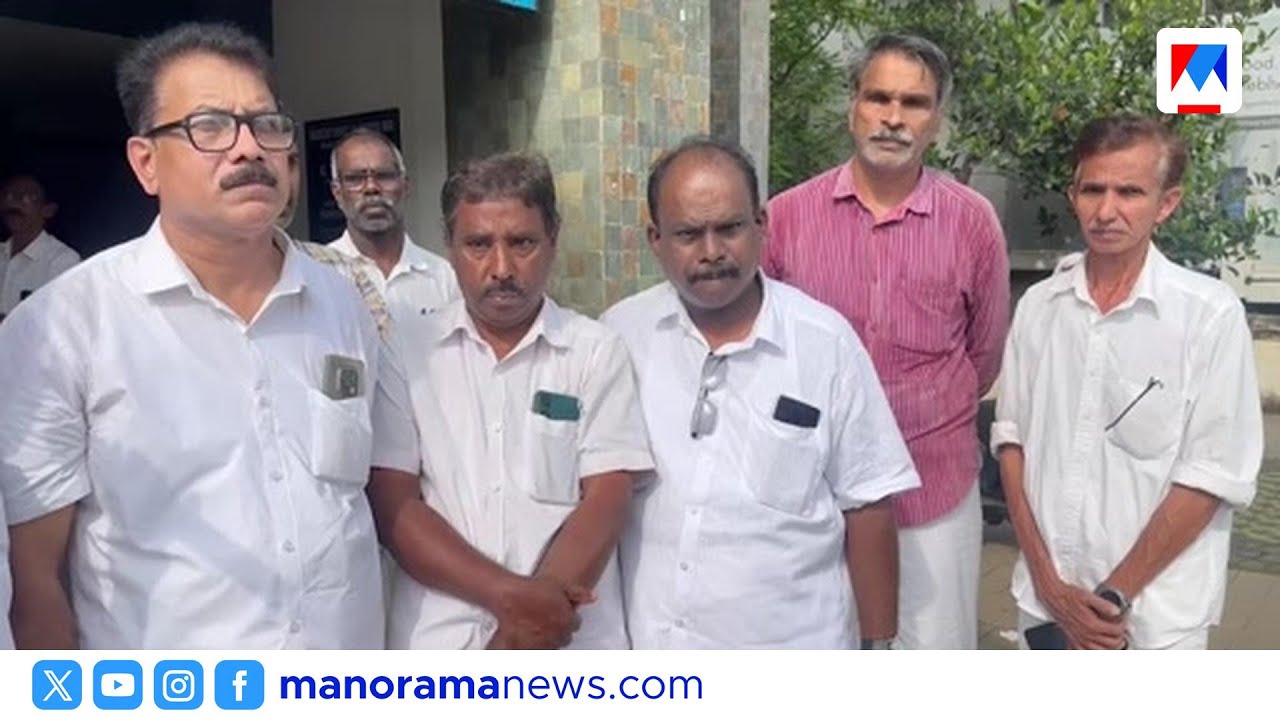 കാരശ്ശേരി സഹകരണ ബാങ്കിൽ വൻ ക്രമക്കേട്: ഒറ്റരാത്രിയിൽ ചേർത്തത് 800 അംഗങ്ങളെ; യുഡിഎഫ് പ്രതിഷേധം