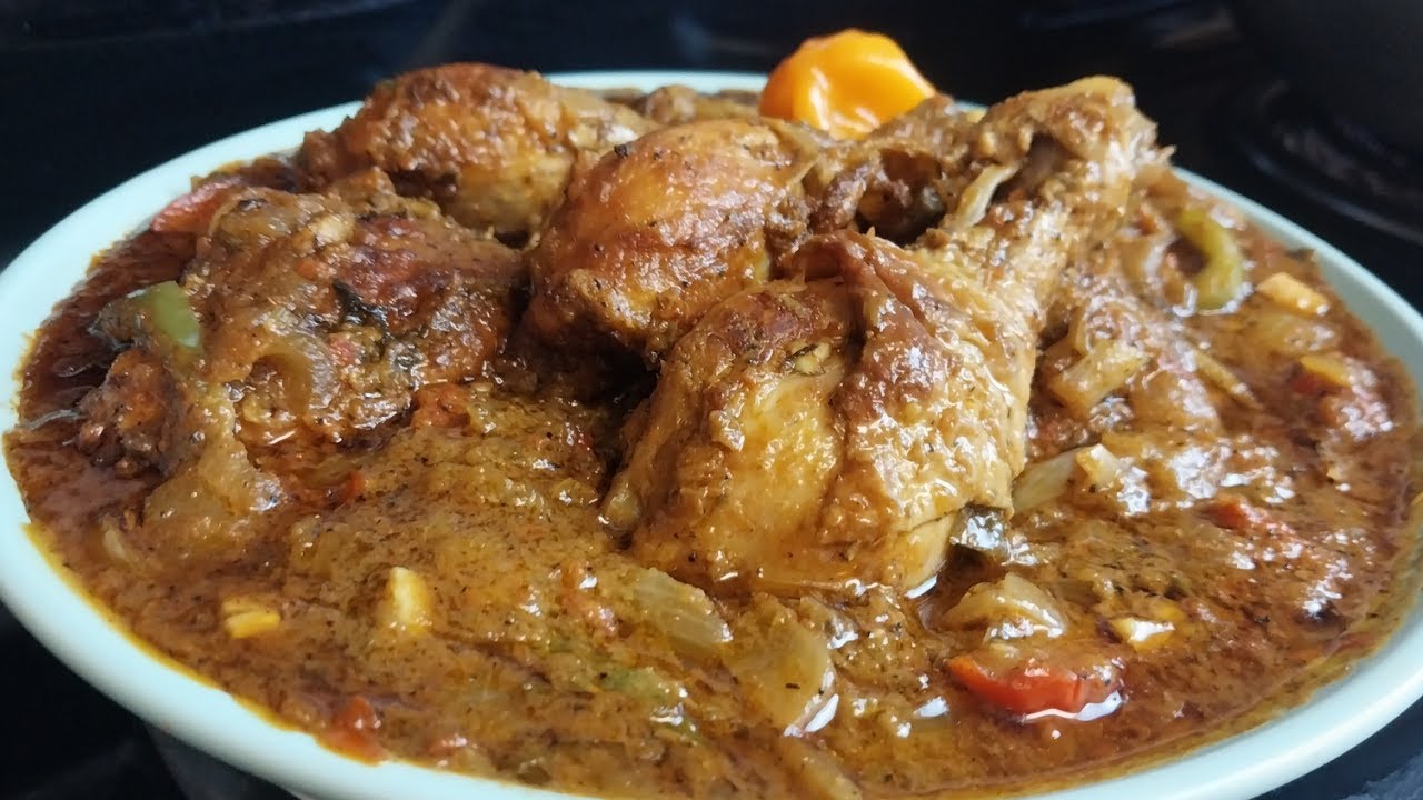 Poulet a la sauce tomate, recette rapide et facile d'une délicieuse sauce tomate au poulet !