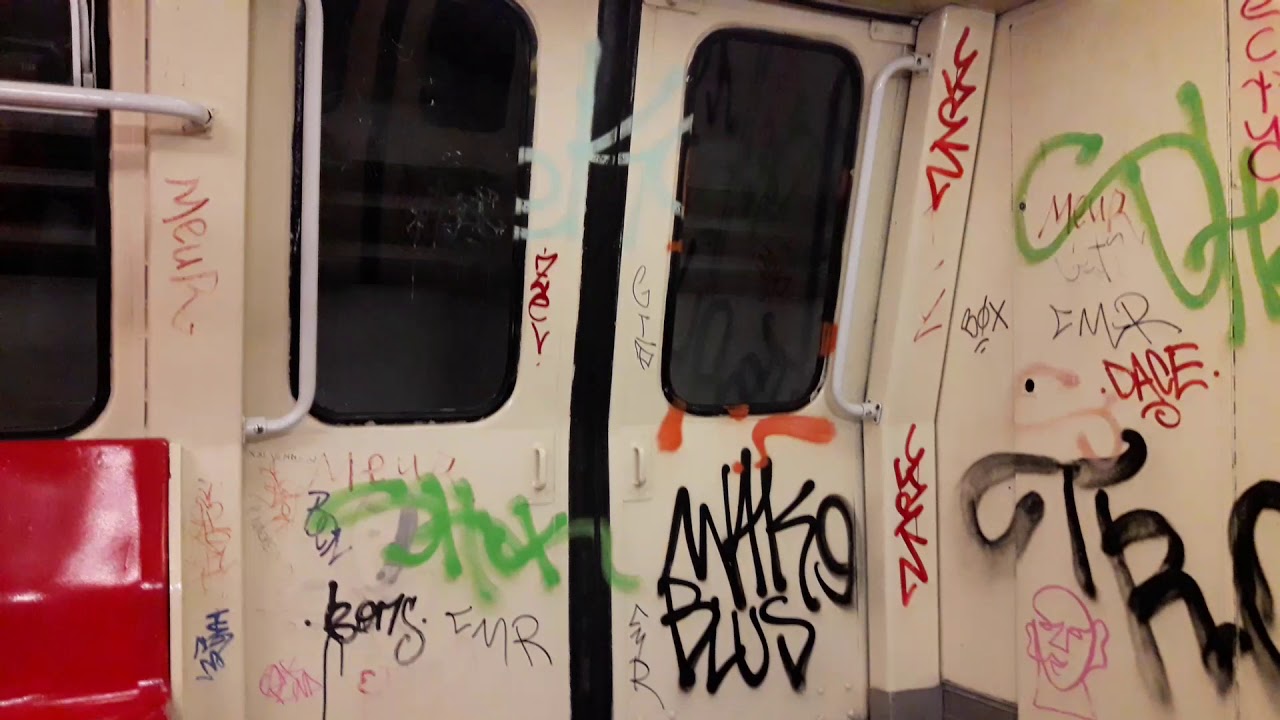 Călătorie cu Metroul Iva Astra între stațiile Străulești și Parc Bazilescu