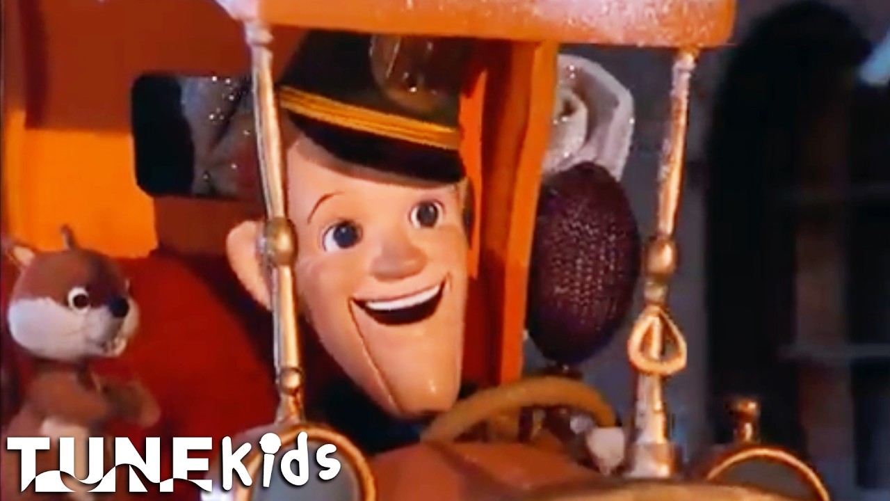 Fred Astaire Sings Santa Claus is Comin' to Town | Santa Claus is Comin' to Town (1970) | TUNE: Kids