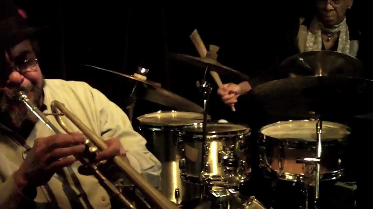Aldridge Hansberry's trio & Rasul Siddik