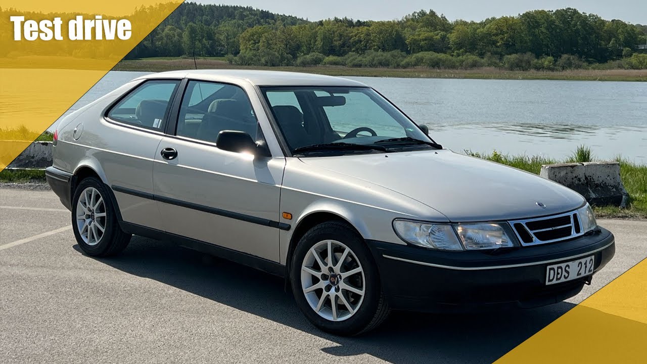 15015 - SAAB 900 2,3i Coupe &mdash; 1995