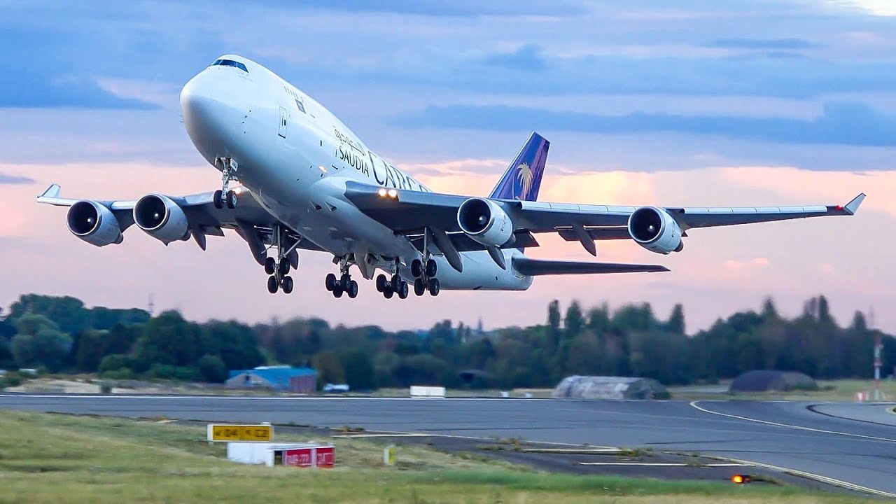 (4K) Plane spotting day at Liège airport (LGG/EBLG) - Heavy cargo planes only!
