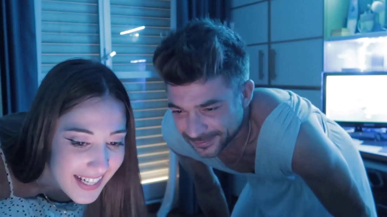 COPIO le FOTO INSTAGRAM di mia SORELLA @ValentinaLattanzio  (*imbarazzante*)