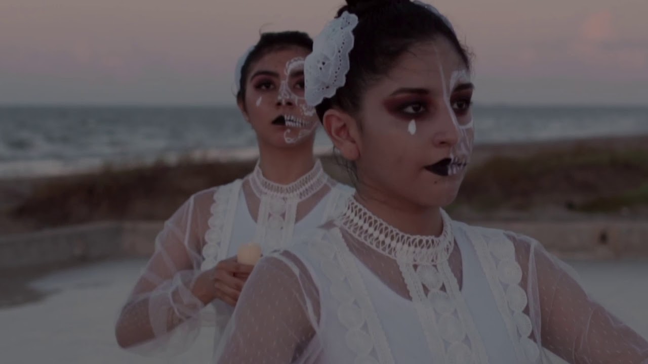 La llorona  (Chavela Vargas )  choreography by Cae