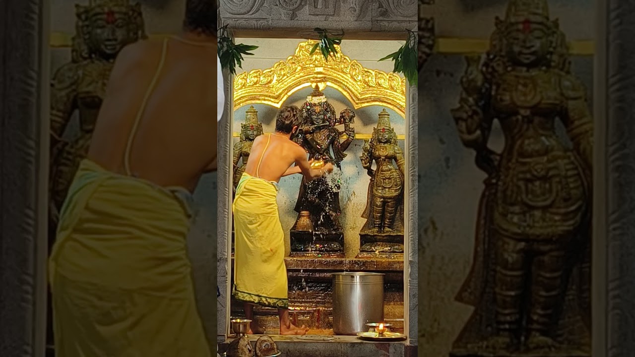 ಶ್ರೀ ರುಕ್ಮಿಣಿ ಸತ್ಯಭಾಮ ಸಮೇತ ಶ್ರೀ ವೇಣುಗೋಪಾಲಸ್ವಾಮಿ ದೇವಾಲಯ ಬಯ್ಯಪಲ್ಲಿ ಗ್ರಾಮ 