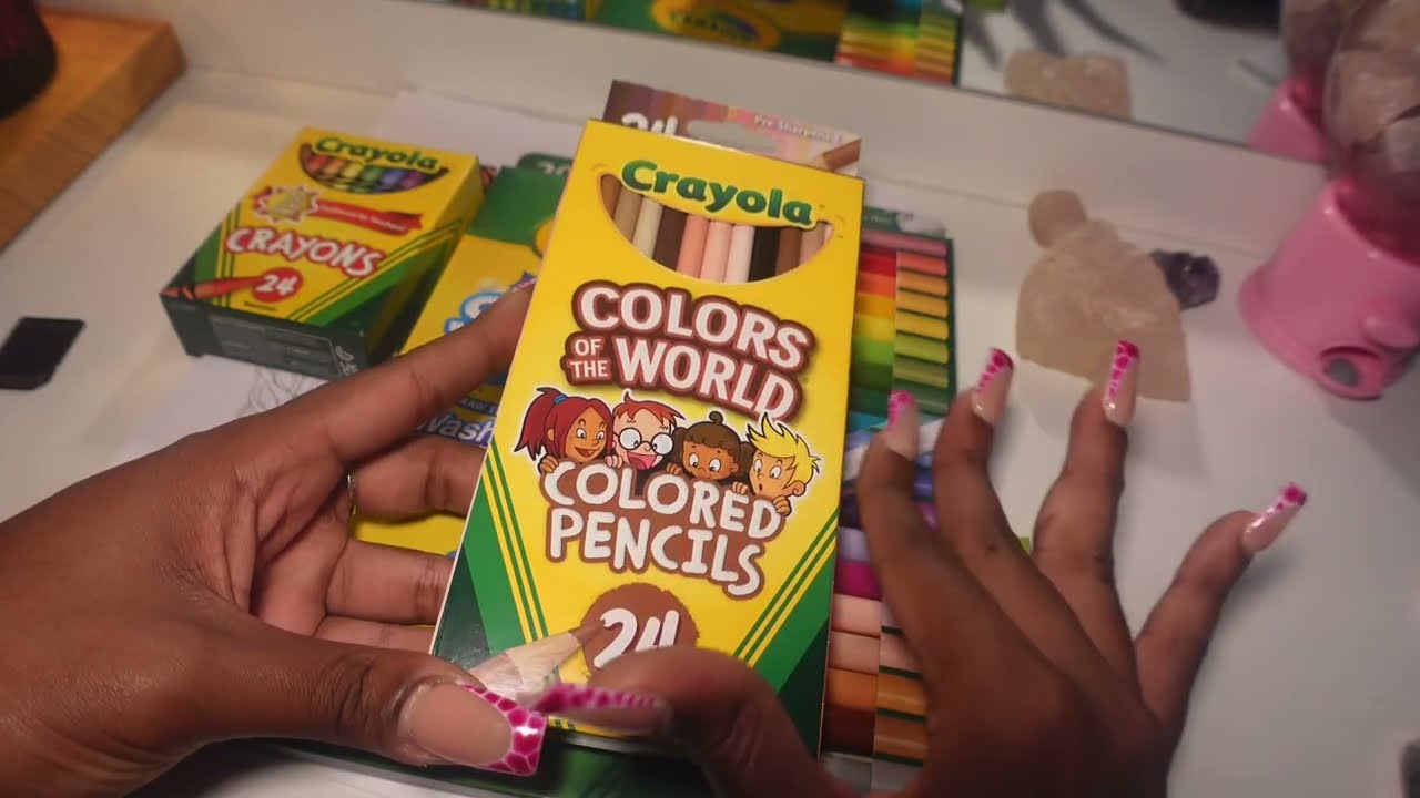 ASMR Coloring & Chewing Gum VLOGTOBER DAY 2