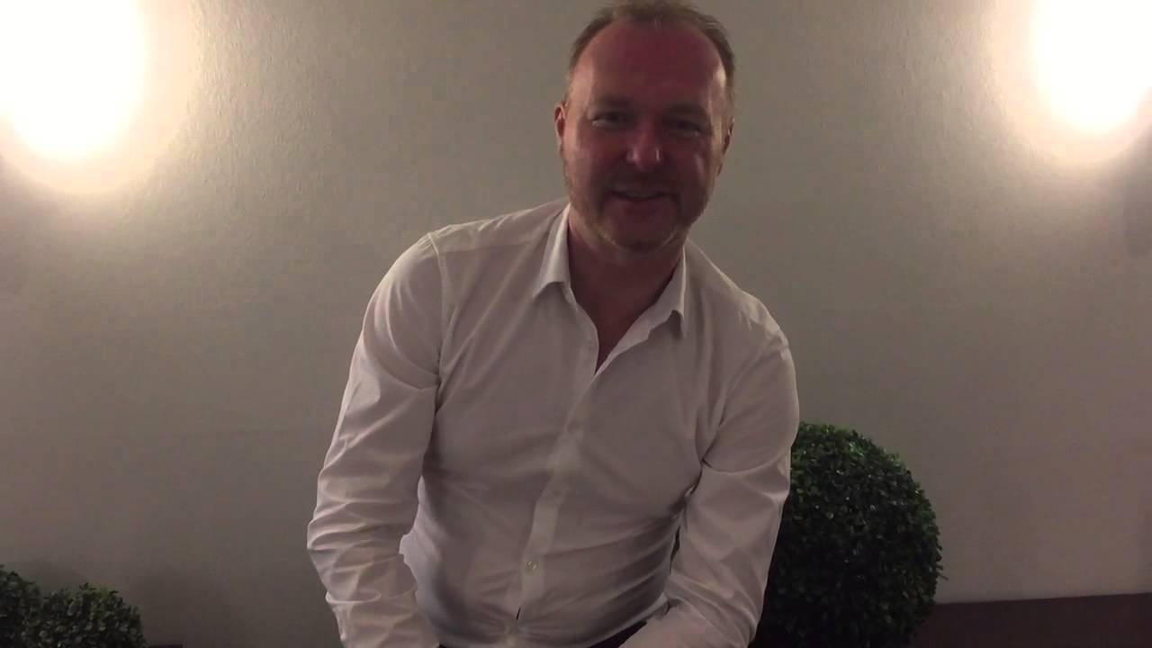 Frank Neuenfels - Neujahrsgrüße 2016 (Mut zur Menschlichkeit)