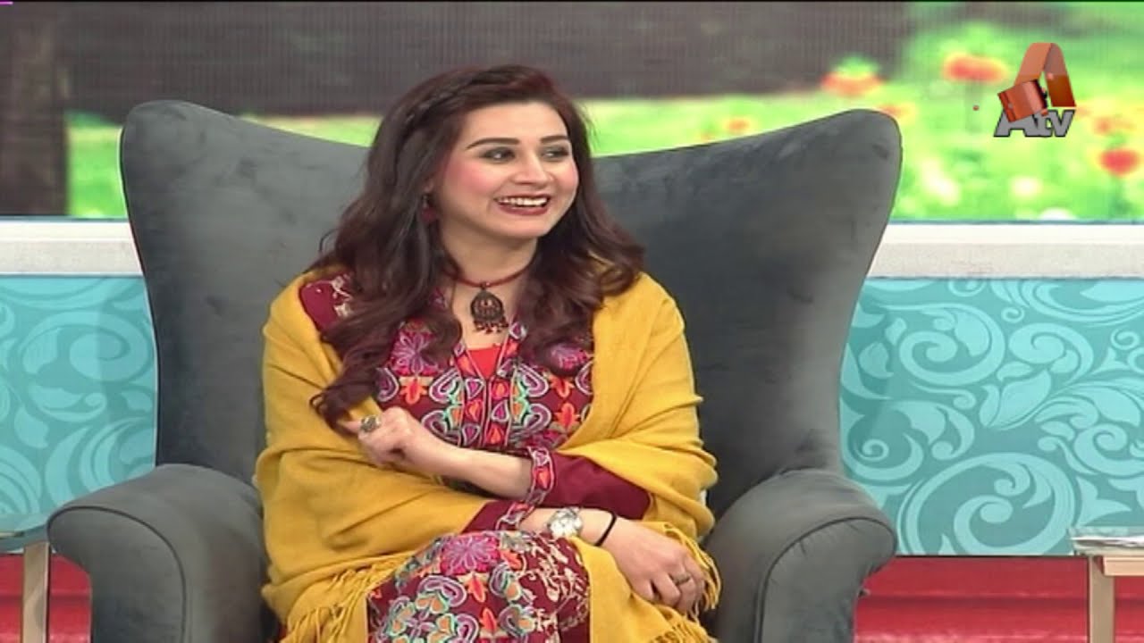 Khushrang Subh | Ayesha Badar | Cosmetologist | ATV
